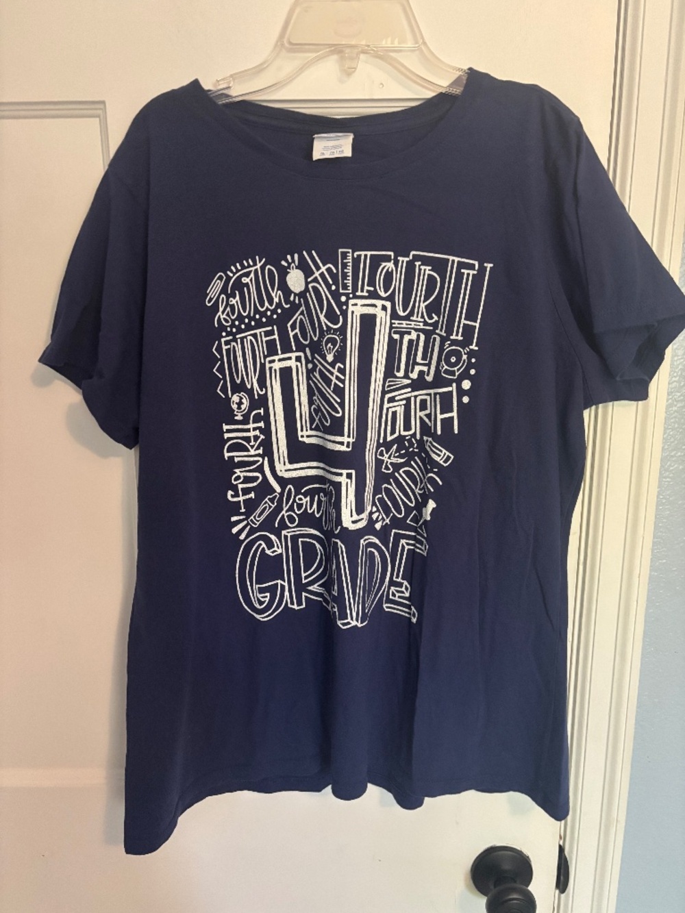 4th Grade Teacher T-Shirt in Navy Blue size XL
